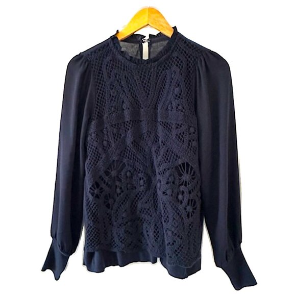Tops - Embroidered Knit Navy Blue Top - Size Small
